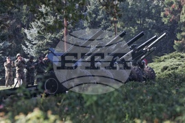 Президент на Азербайджан - посрещане - салют