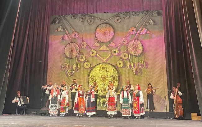 Симеон Славчев, водач на листата на „БСП за България“, призова водачите в област Разград да обединят усилия в името на културата