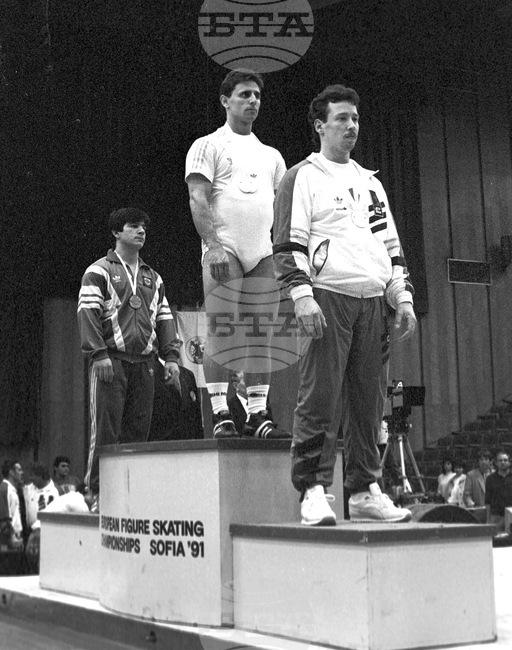 Йото Йотов - състезател по вдигане на тежести и треньор