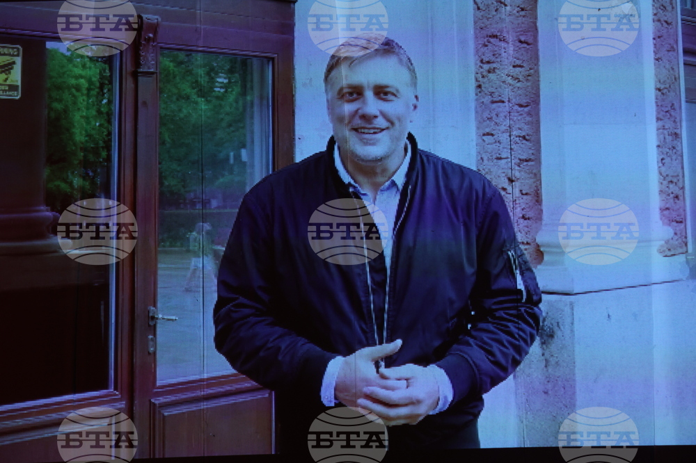 Музикален театър - „Златно перо“