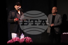 Музикален театър - „Златно перо“