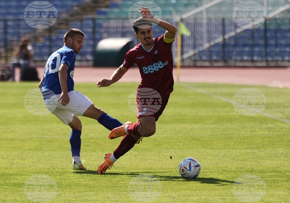 Полузащитникът Асен Чандъров бе представен като играч на Черно море