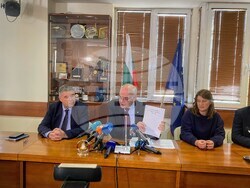 Снимка: Комисия за енергийно и водно регулиране -  КЕВР прие всички необходими решения, с които дава зелена светлина на газовия интерконектор "България- Гърция"