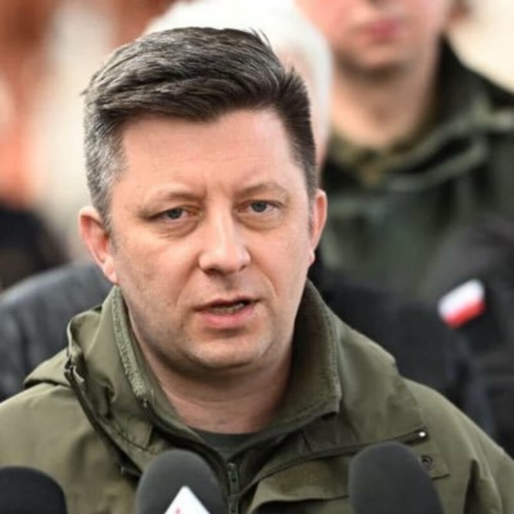 Началникът на полската премиерска канцелария, който стана обект на хакерска атака преди няколко месеца, подаде оставка