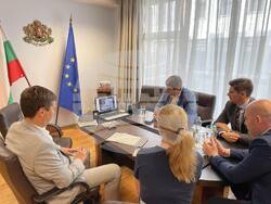 Министърът на туризма д-р Илин Димитров се срещна с летищните оператори на София, Варна и Бургас, 