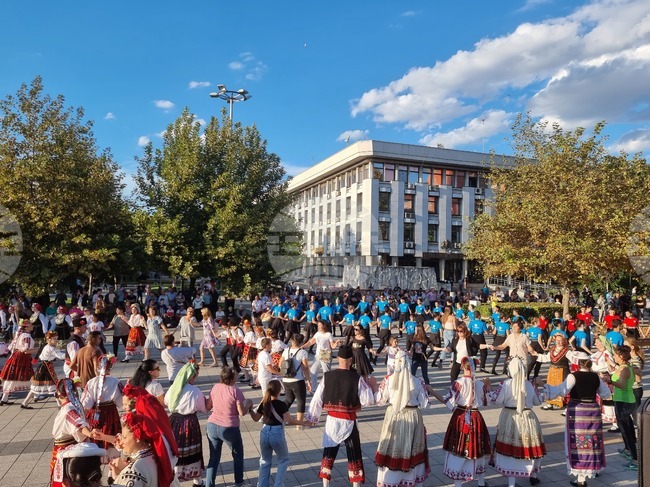 Плевен - хоро - инициатива