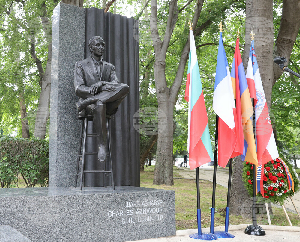 Във Варна се отбелязва 100-годишнината от рождението на Шарл Азнавур