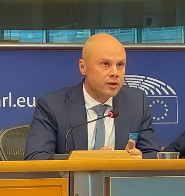 Димитър Ташев: Равноправни европенсии за българските пенсионери 