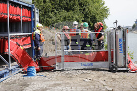 Русе - учение - нефтен разлив - симулация