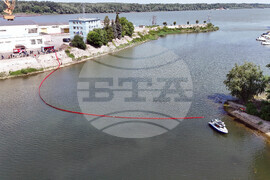 Русе - учение - нефтен разлив - симулация