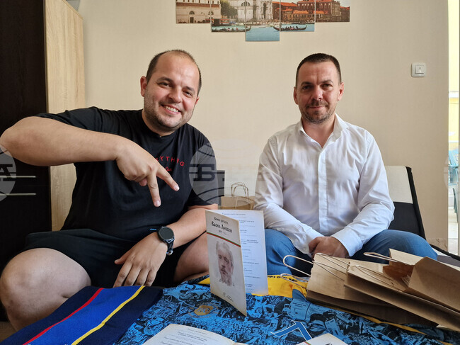 Петрич - фенклуб „Левски“ - инициатива - книжки