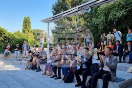 Варна - Международен куклен фестивал „Златният делфин“