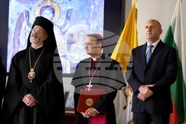 Италия - Румен Радев - откриване на изложба "Атон в рисунки и фотографии"