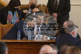 Парламент - извънредно заседание