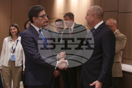 Румен Радев - Стево Пендаровски - среща