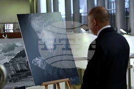 Италия - Румен Радев - откриване на изложба "Атон в рисунки и фотографии"