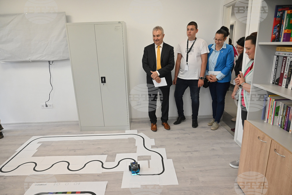 Монтана - Младежки център - откриване