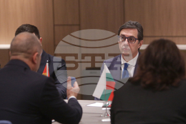 Румен Радев - Стево Пендаровски - среща