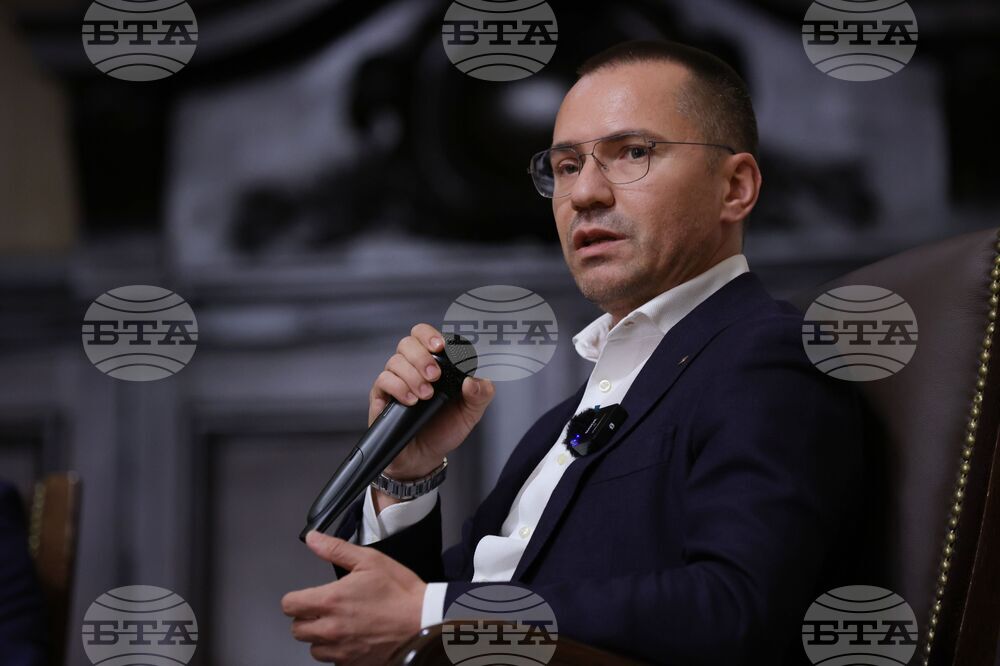 Дебат - Ангел Джамбазки - Радан Кънев