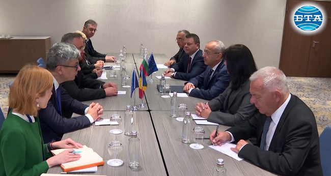 Членството в Шенген и ОИСР обсъдиха премиерите на България и Румъния Гълъб Донев и Николае Чука