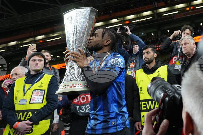 Луукман оглавява списъка с кандидатите за Африкански футболист на годината