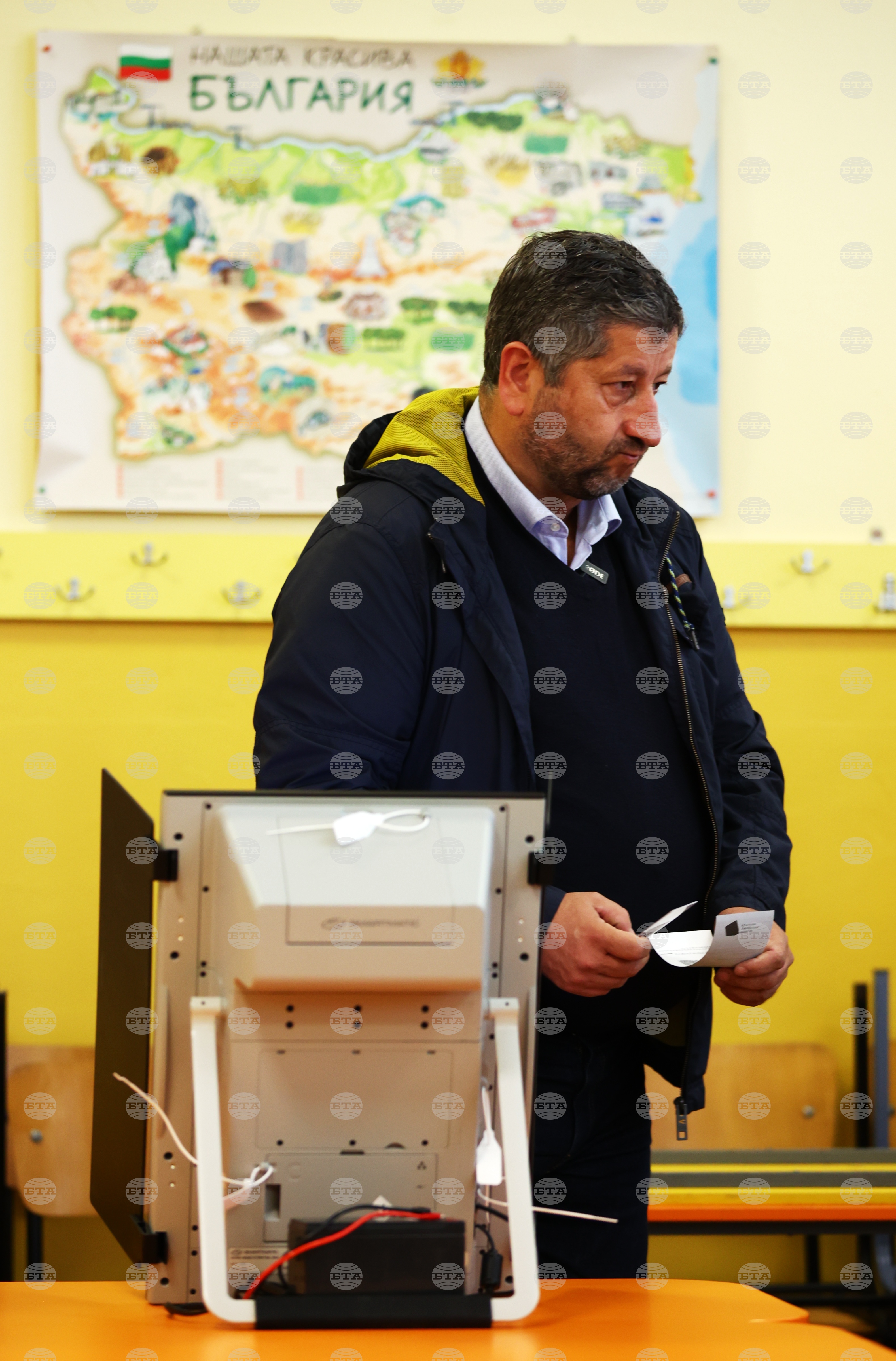 Парламентарни избори - гласуване - Христо Иванов