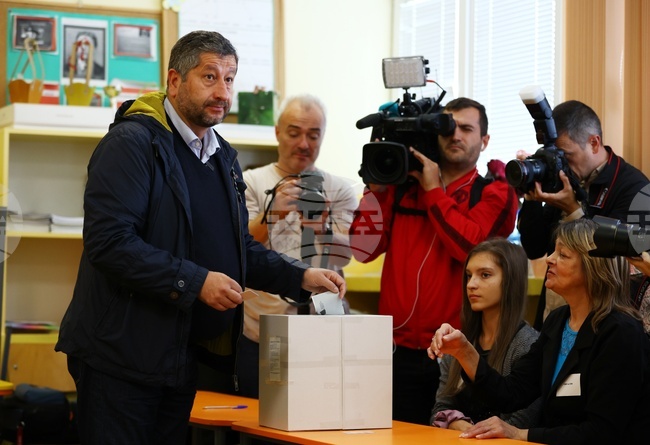 Парламентарни избори - гласуване - Христо Иванов