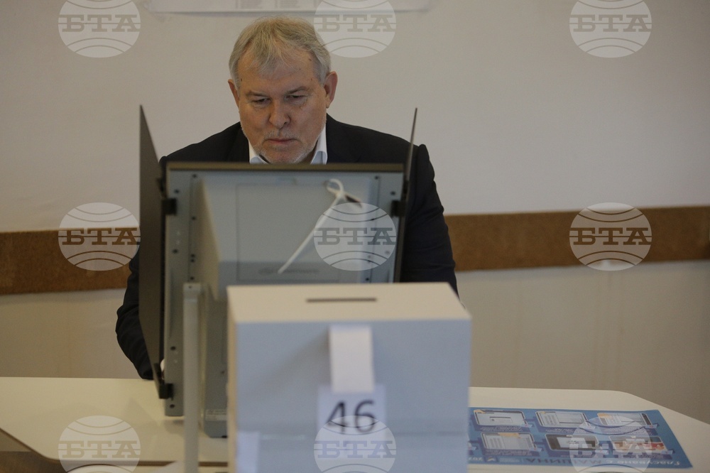 Парламентарни избори - гласуване - Румен Христов
