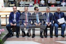 Бургас - Бургаски свободен университет - връчване на дипломи - церемония