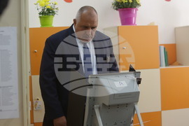 Парламентарни избори - гласуване - Бойко Борисов