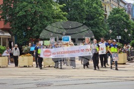 Протест - „СТОП на беззаконието по пътищата“ - автошестие