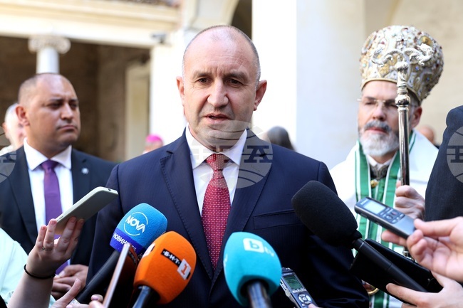  Италия - Румен Радев - брифинг