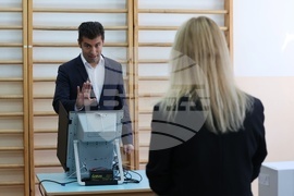 Парламентарни избори - гласуване - Кирил Петков
