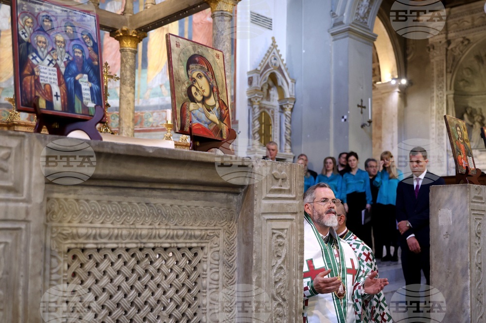 Италия - Румен Радев - базилика „Сан Клементе“