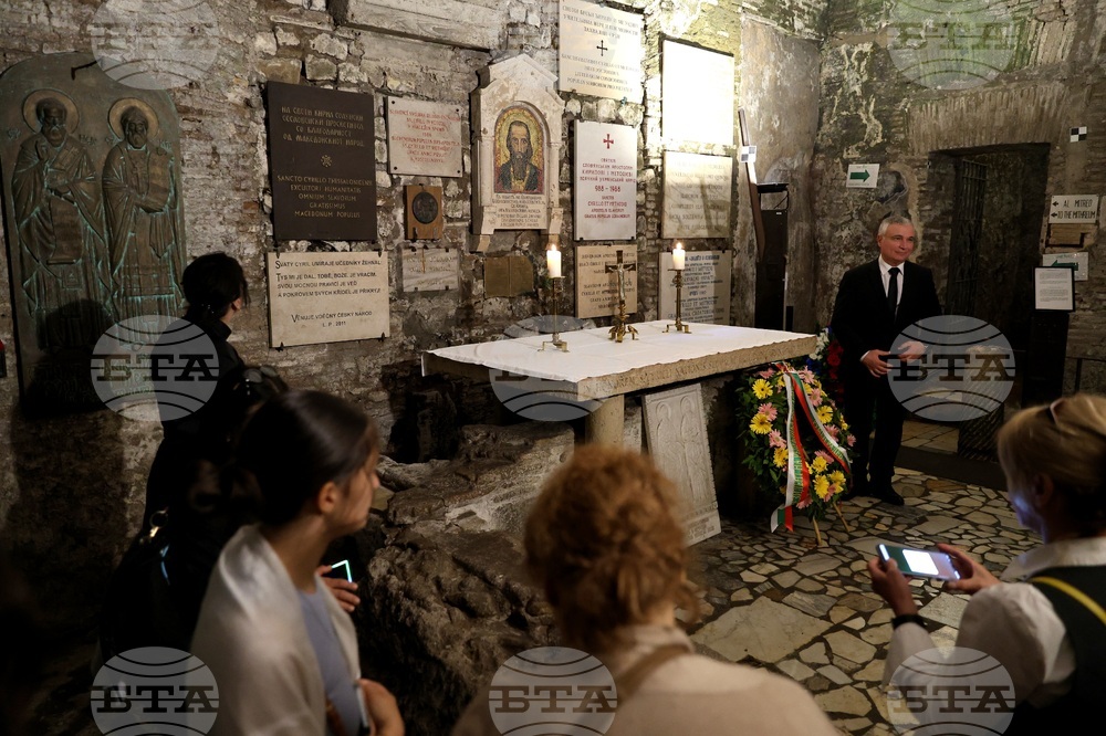 Италия - Румен Радев - базилика „Сан Клементе“