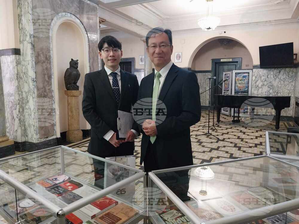 Фондът на Столична библиотека се обогати с 32 японски книги по програмата Read Japan Project