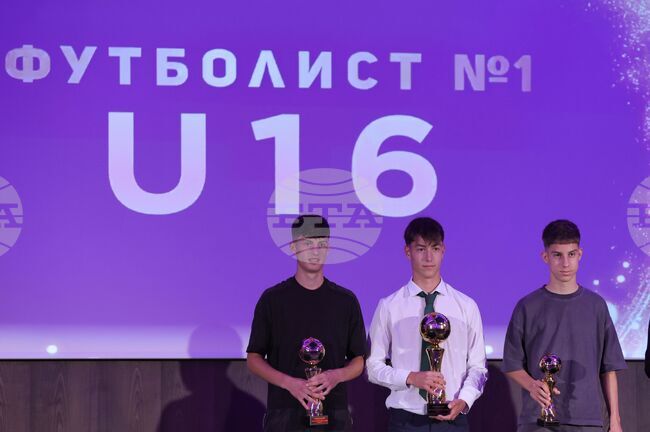 Калоян Божков преди началото на юношеските квалификации: "Целта винаги е една и съща – отиваме за победа и за класиране в следващия кръг“