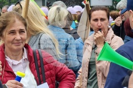 Румъния - държавни служители - протест