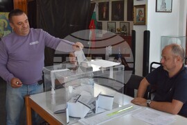 Сърбия - парламентарни избори - гласуване