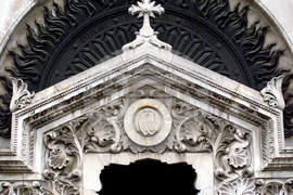 Румъния - Гробницата-мавзолей на братята Евлоги и Христо Георгиеви