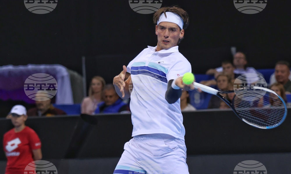 Тенис - Sofia Open 2022 - финал - Холгер Руне - Марк-Андреа Хюслер