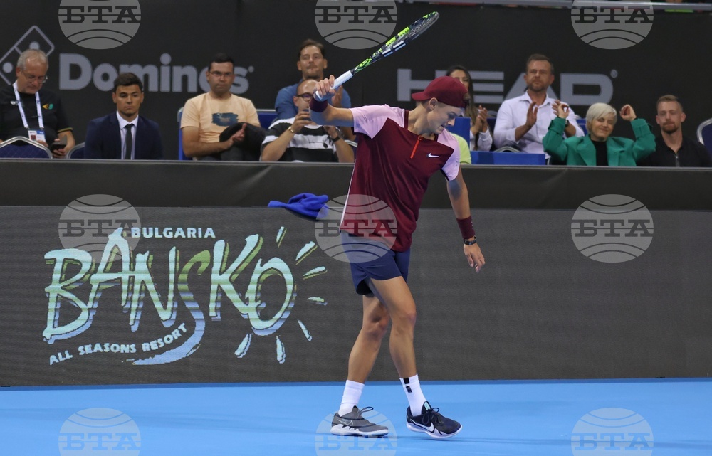Тенис - Sofia Open 2022 - финал - Холгер Руне - Марк-Андреа Хюслер