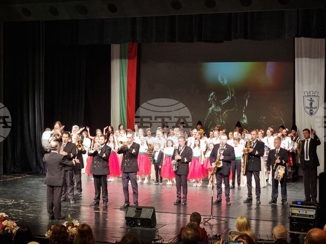 Община Русе набира предложения за наградите "Русе" и "Млад творец" по повод на 24 май 