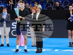 Министър Весела Лечева връчи купите на финалистите в турнира Sofia Open