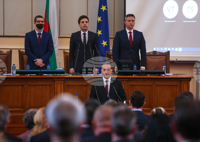 Народно събрание - Драгомир Заков – министър на отбраната