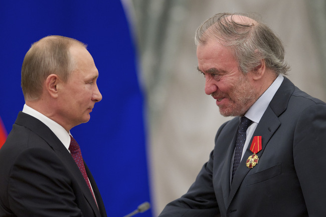 Миланската скала замени диригента Валерий Гергиев с Тимур Зангиев за операта "Дама Пика" на Чайковски