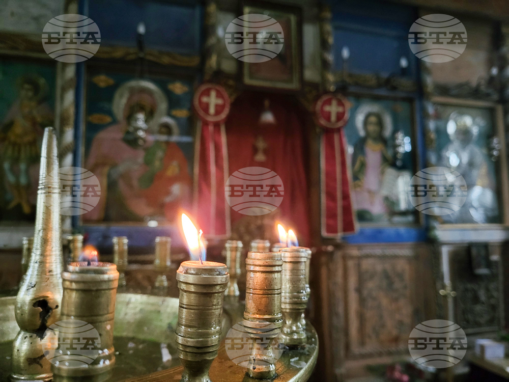 Самоков - храм „Св. Николай Чудотворец“ - иконостас