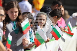 Тържествено шествие - 24 май