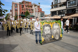 Бургас - 24 май - празнично шествие