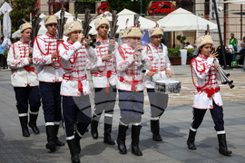 Бургас - 24 май - празнично шествие